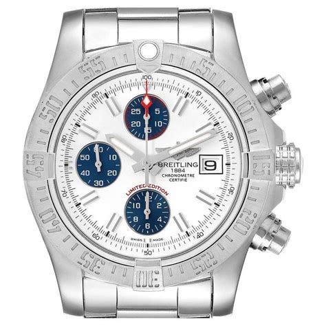 Breitling mit weißem Zifferblatt » Preise & Infos 